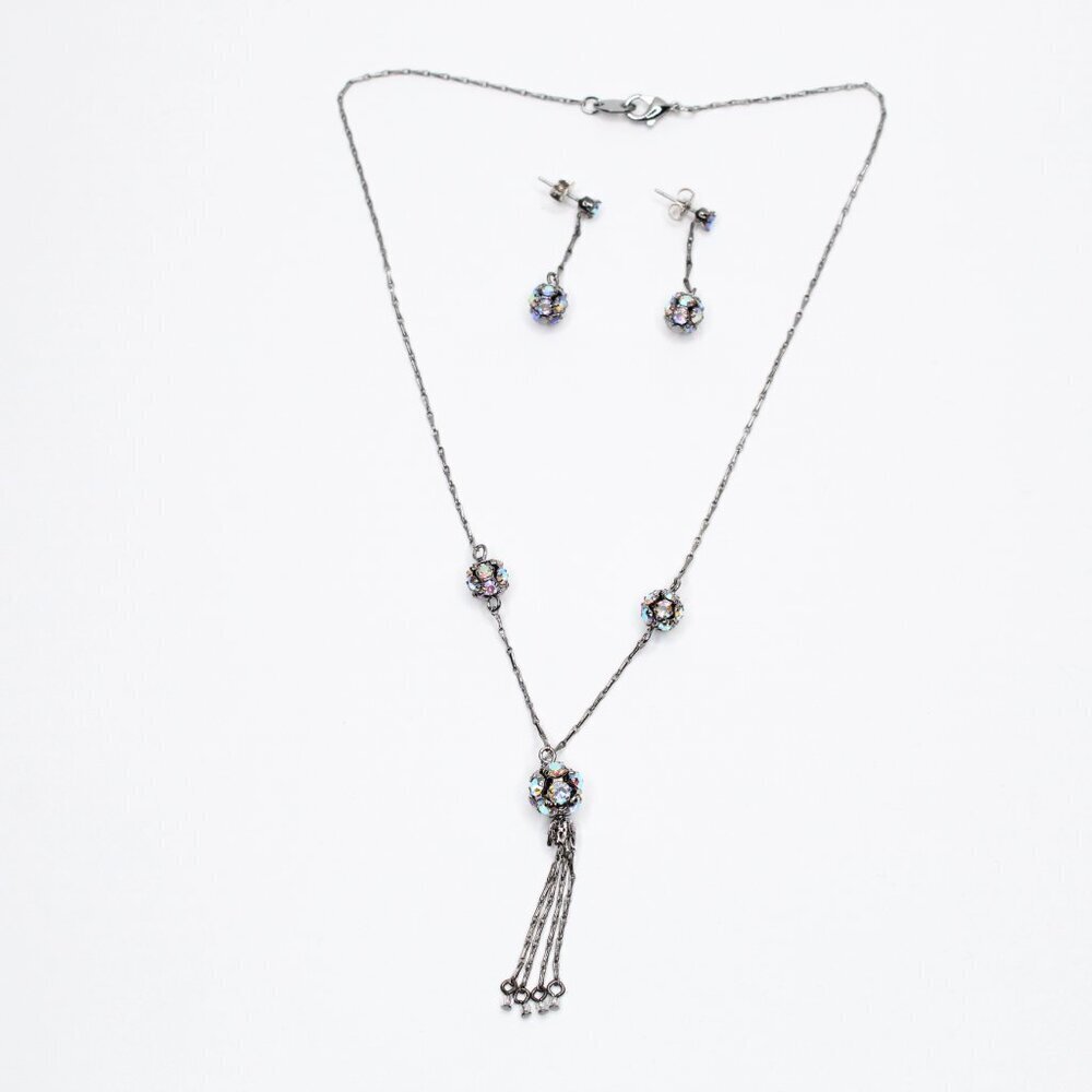 Vintage Avon Gun Metal Aurora Borealis Rhinestone Y necklace and earings